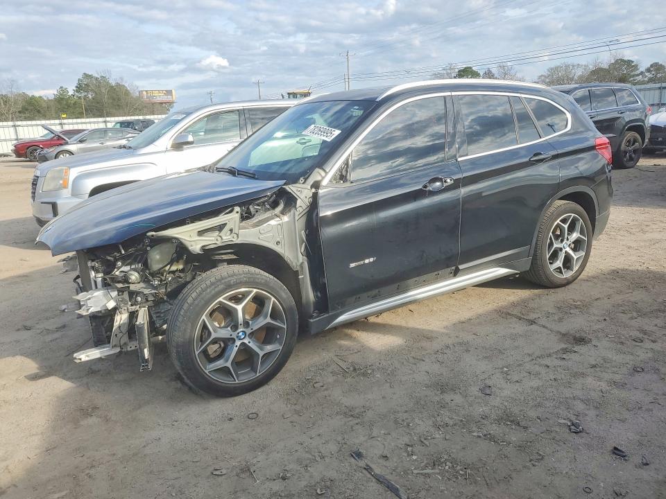 2018 BMW X1 — VIN WBXHU7C33J5H39220