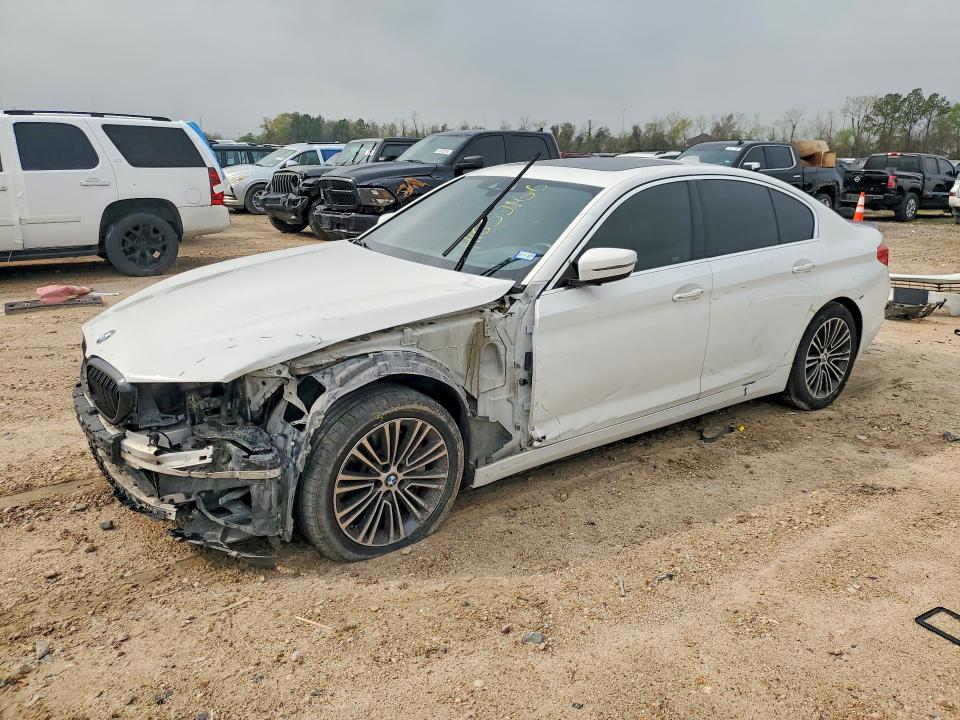 2018 BMW 530 — VIN WBAJA5C58JWA37902