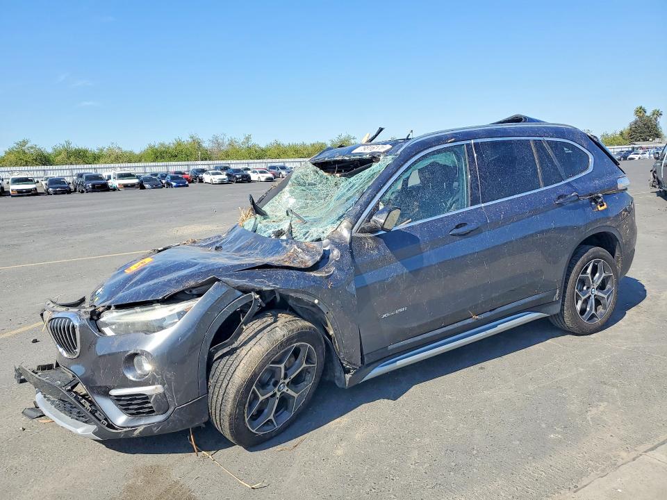 2017 BMW X1 — VIN WBXHT3Z31H4A57715