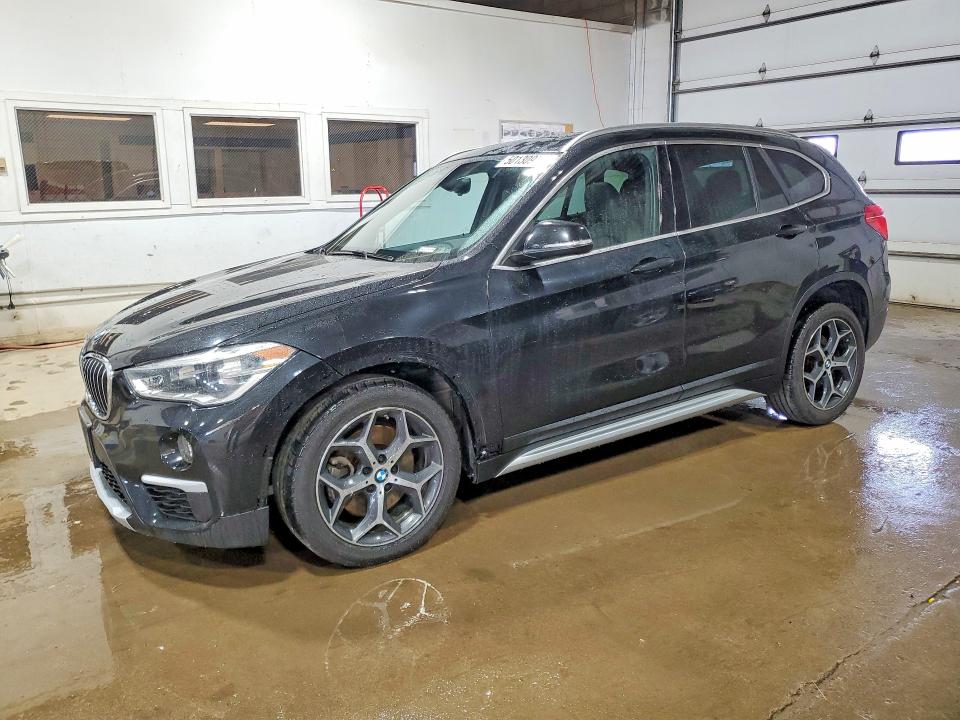 2018 BMW X1 — VIN WBXHT3C30J5L31766