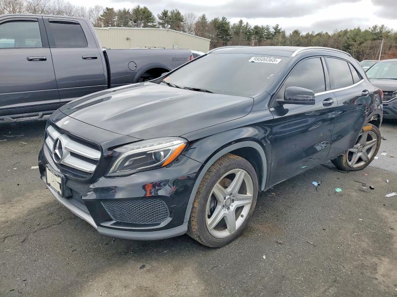 2015 MERCEDES-BENZ GLA — VIN WDCTG4GB5FJ040630