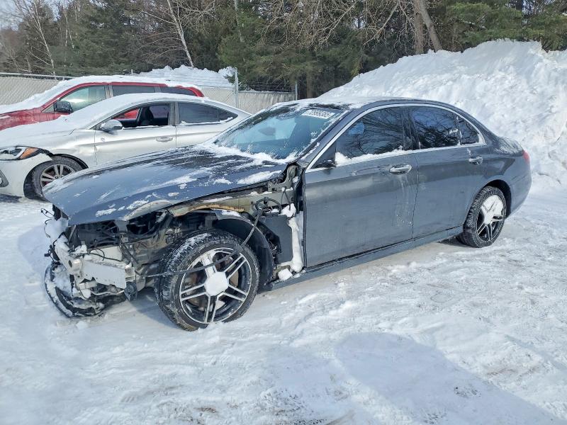 2018 MERCEDES-BENZ E — VIN WDDZF4KB8JA430890