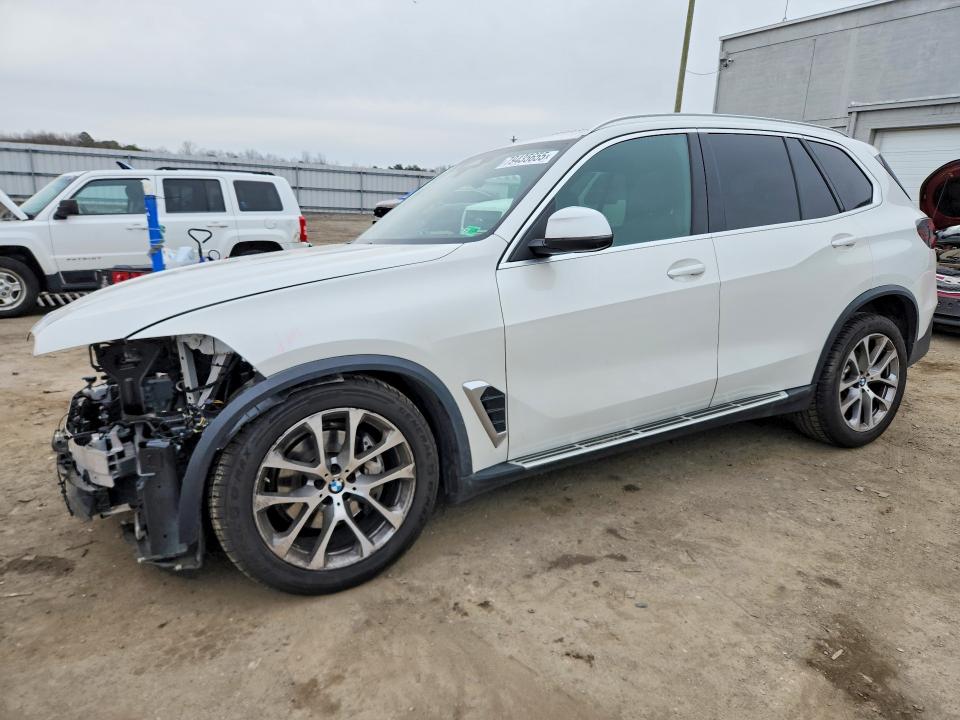 2024 BMW X5 — VIN 5UX23EU06R9V08634