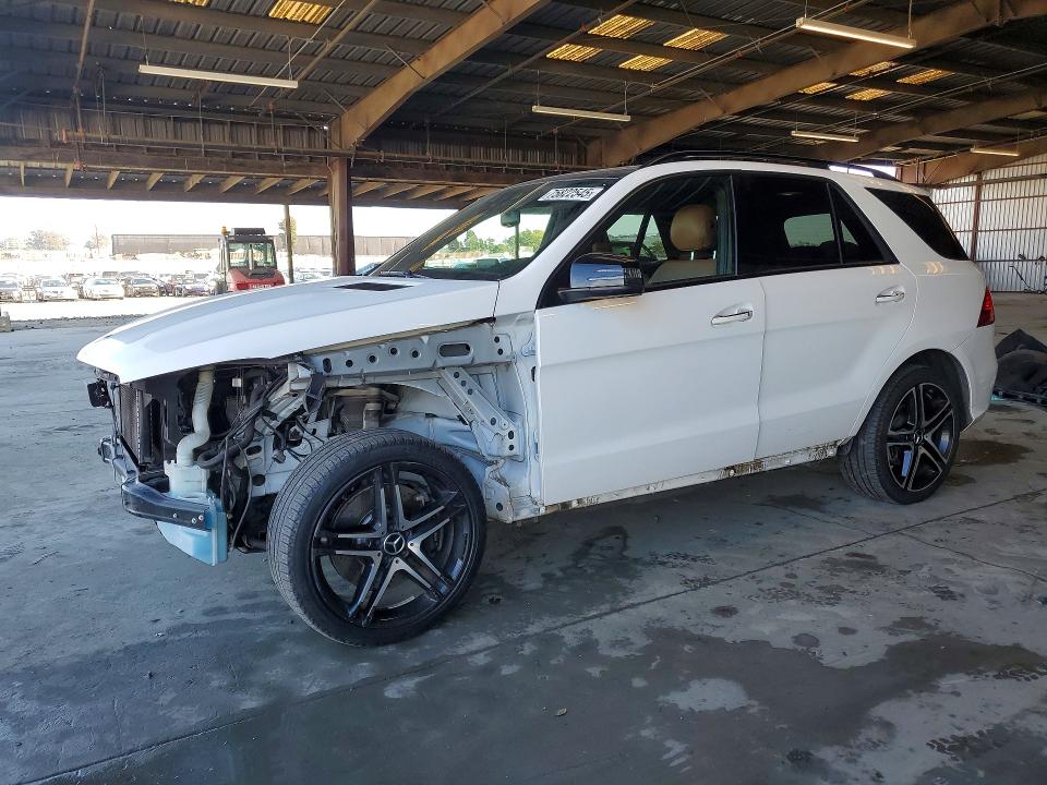 2017 MERCEDES-BENZ GLE 43 AMG — VIN 4JGDA6EB5HA991838