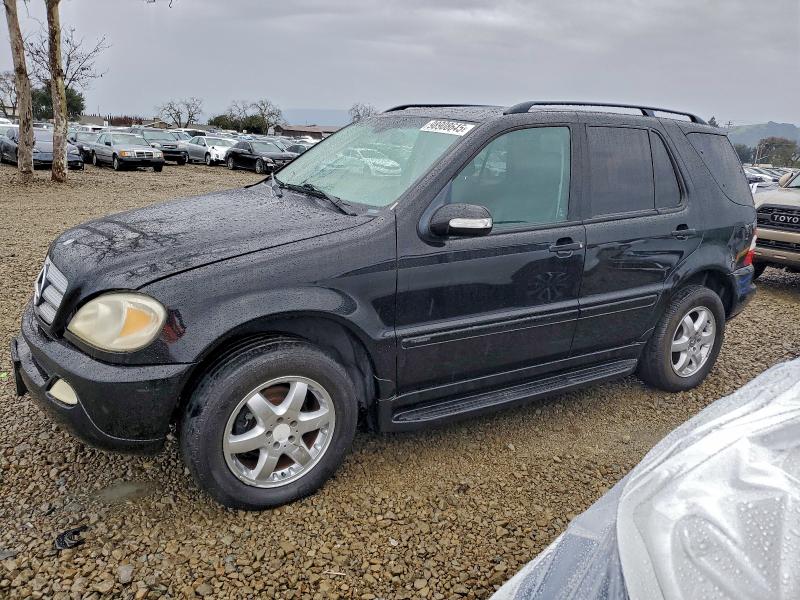 2004 MERCEDES-BENZ ML 350 — VIN 4JGAB57E84A476621