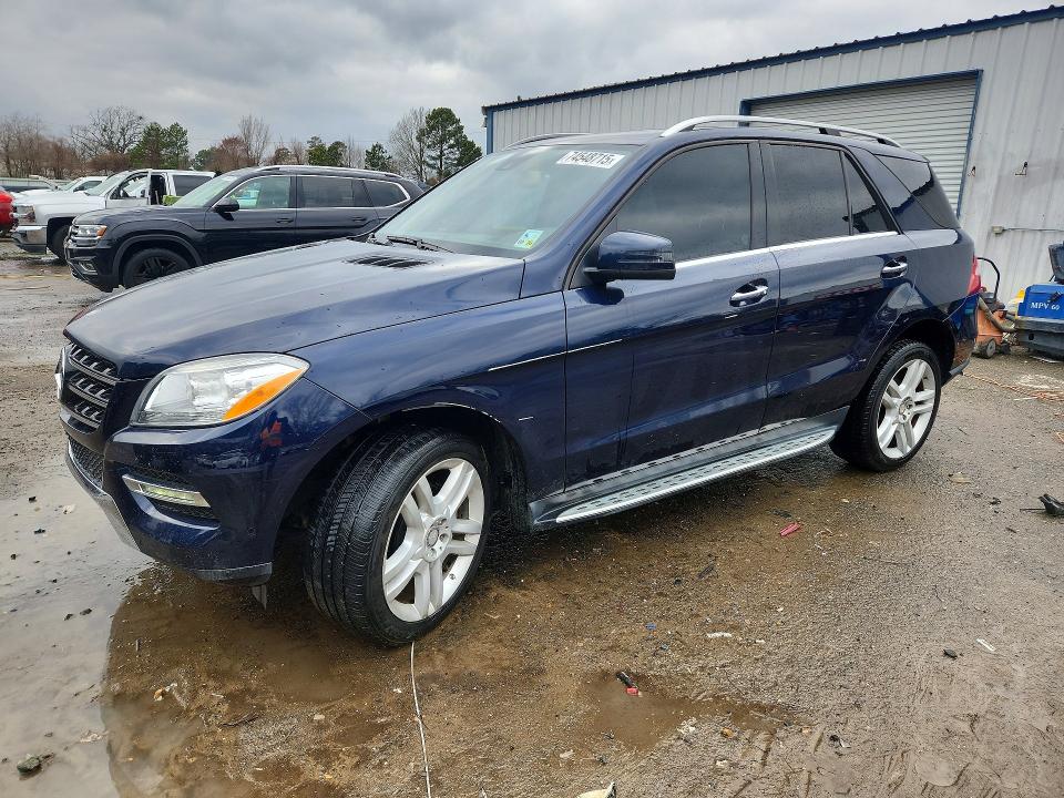 2015 MERCEDES-BENZ ML 350 — VIN 4JGDA5JB1FA529662