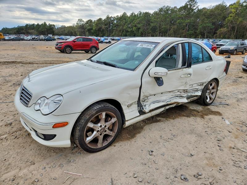2007 MERCEDES-BENZ C 230 — VIN WDBRF52H57F927930