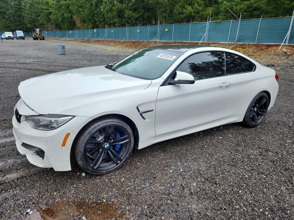 2015 BMW M4 — VIN WBS3R9C57FK330528