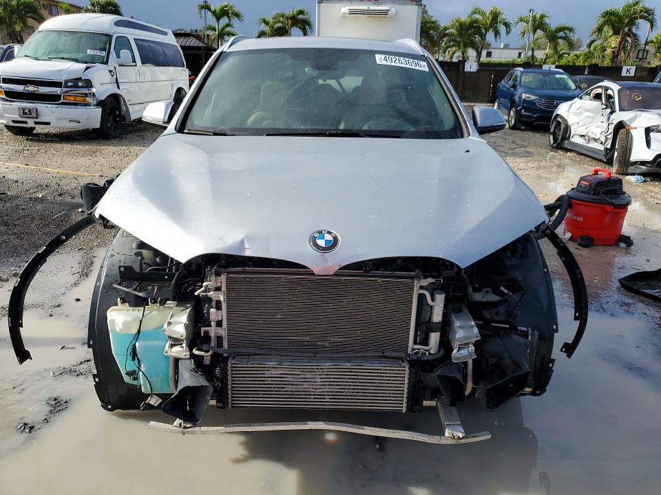 WBXHT3C32J3H32816