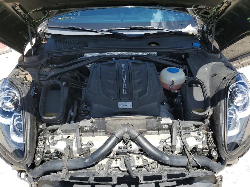 WP1AB2A53HLB12885