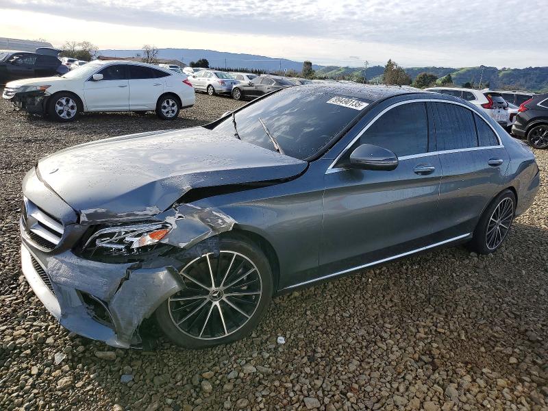 2020 MERCEDES-BENZ C 300 — VIN W1KWF8DB3LR590882