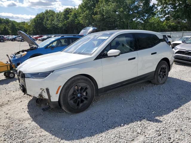 2024 BMW IX XDRIVE5 — VIN WB523CF05RCR09402