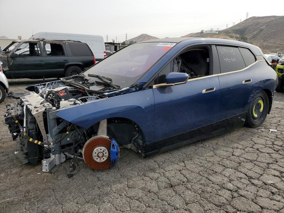 2022 BMW IX — VIN WB523CF07NCJ77154