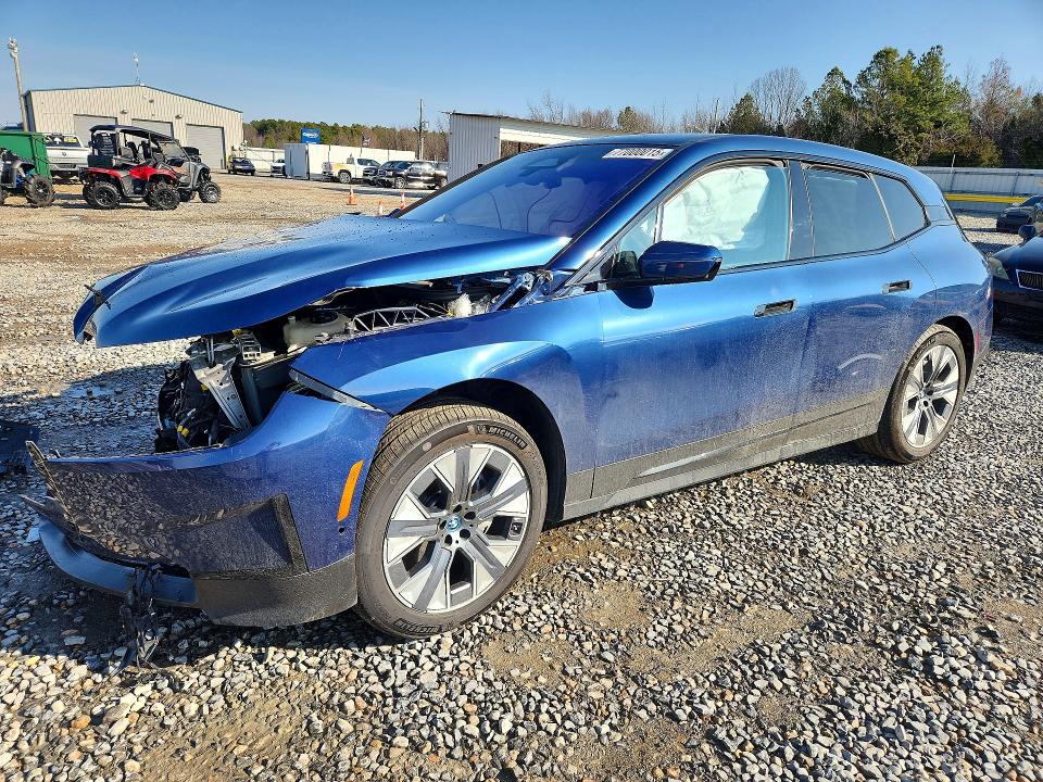 2022 BMW IX — VIN WB523CF06NCJ71362