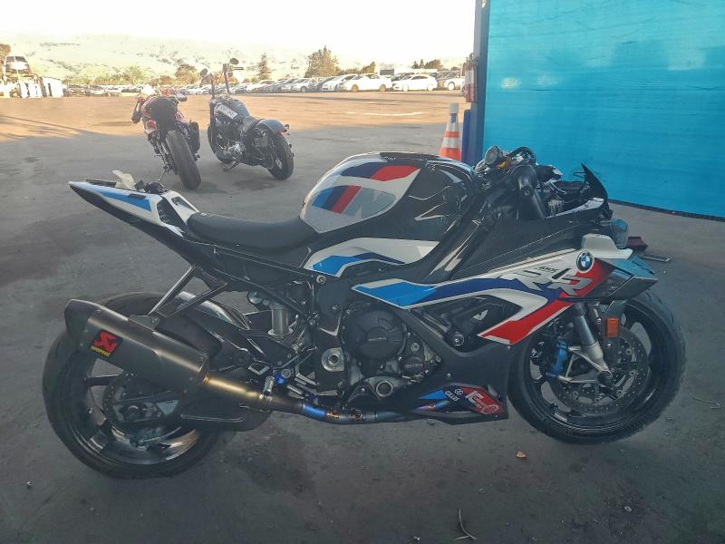 2021 BMW M 1000 RR — VIN WB10E7300M6E53091