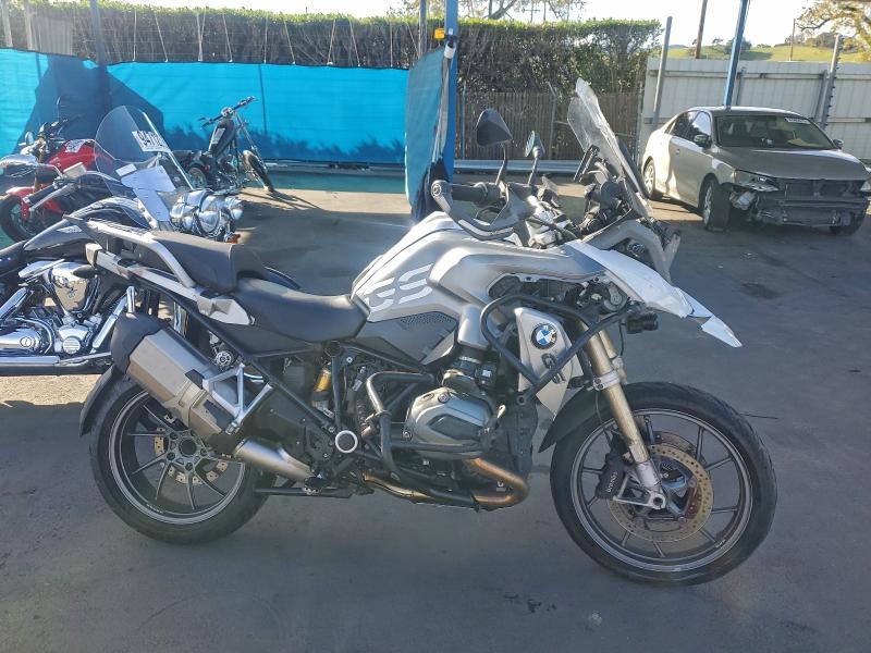2016 BMW R1200 GS — VIN WB10A1106GZ189807