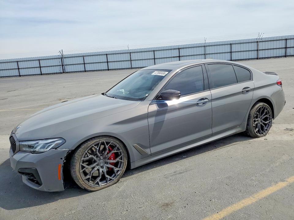 2022 BMW M550XI — VIN WBA13BK03NCL01708