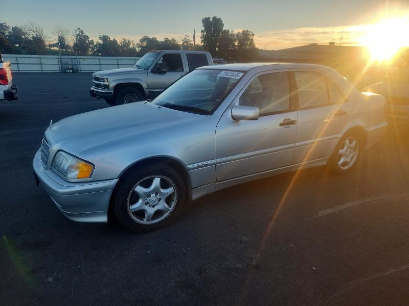 2000 MERCEDES-BENZ C 280 — VIN WDBHA29G8YA823646