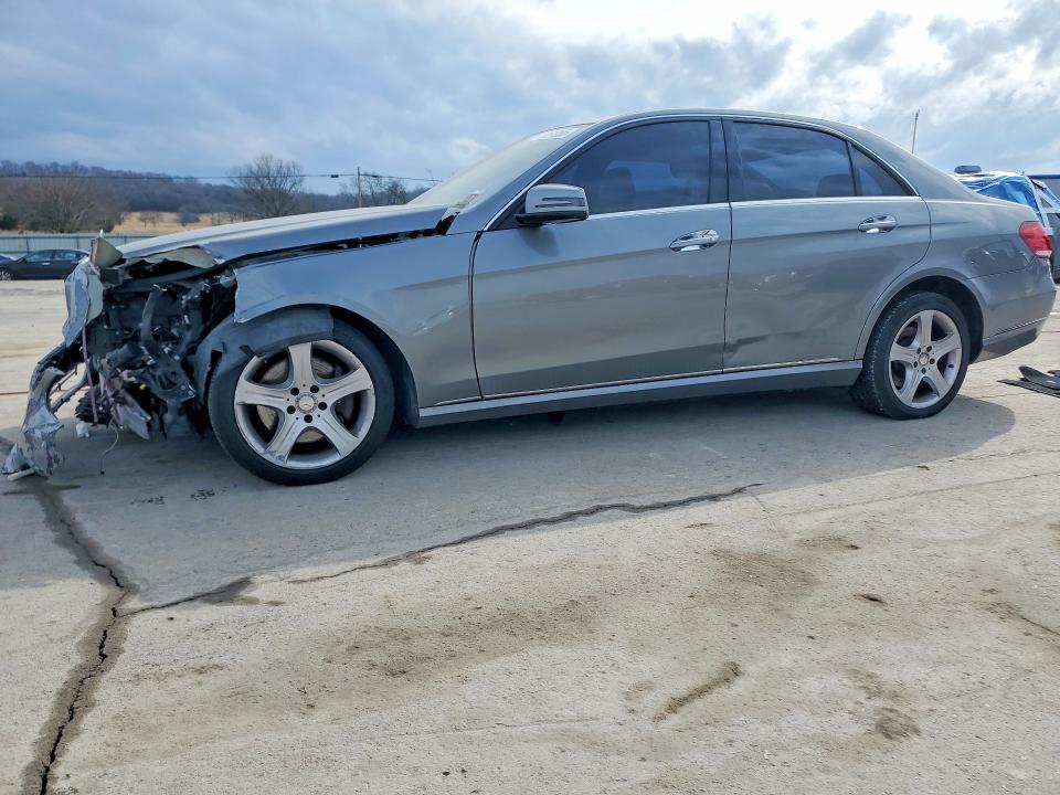 2015 MERCEDES-BENZ E 350 4MAT — VIN WDDHF8JB8FB165118