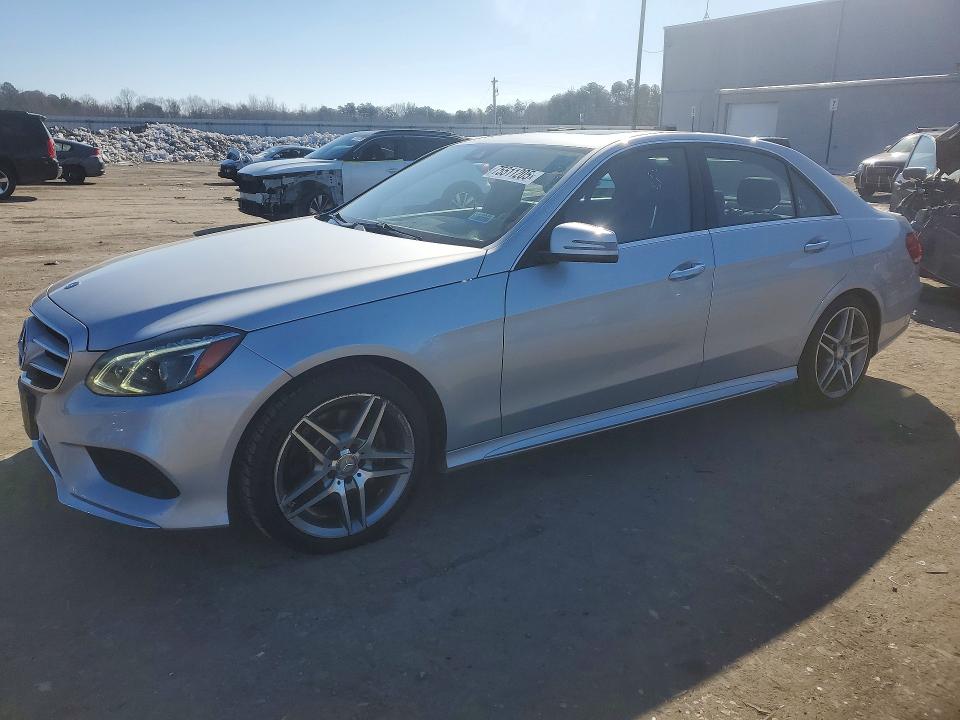 2016 MERCEDES-BENZ E — VIN WDDHF8JB8GB215548