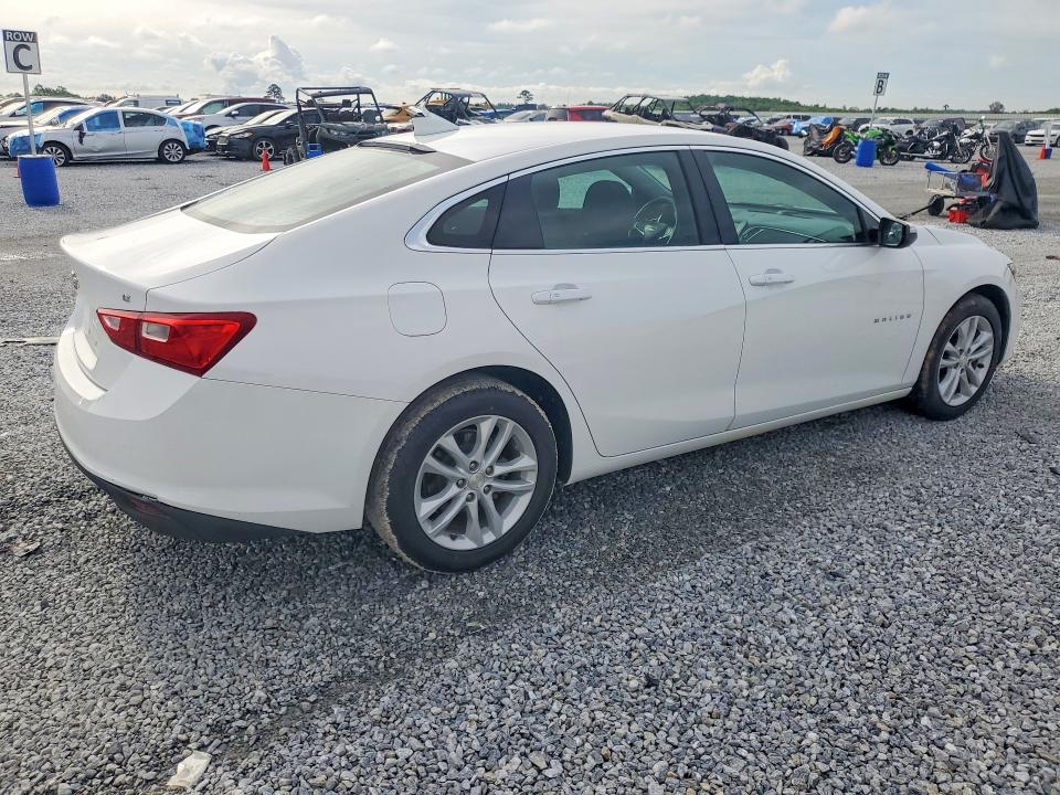 1G1ZD5ST6JF238197