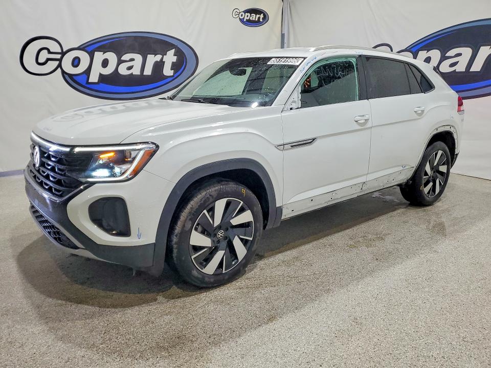 1V2WE2CA6SC205866