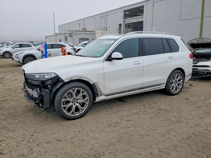 2022 BMW X7 XDRIVE4 — VIN 5UXCW2C09N9K25294