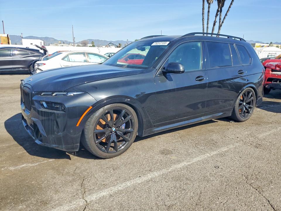 2023 BMW X7 XDRIVE4 — VIN 5UX23EM06P9R57826