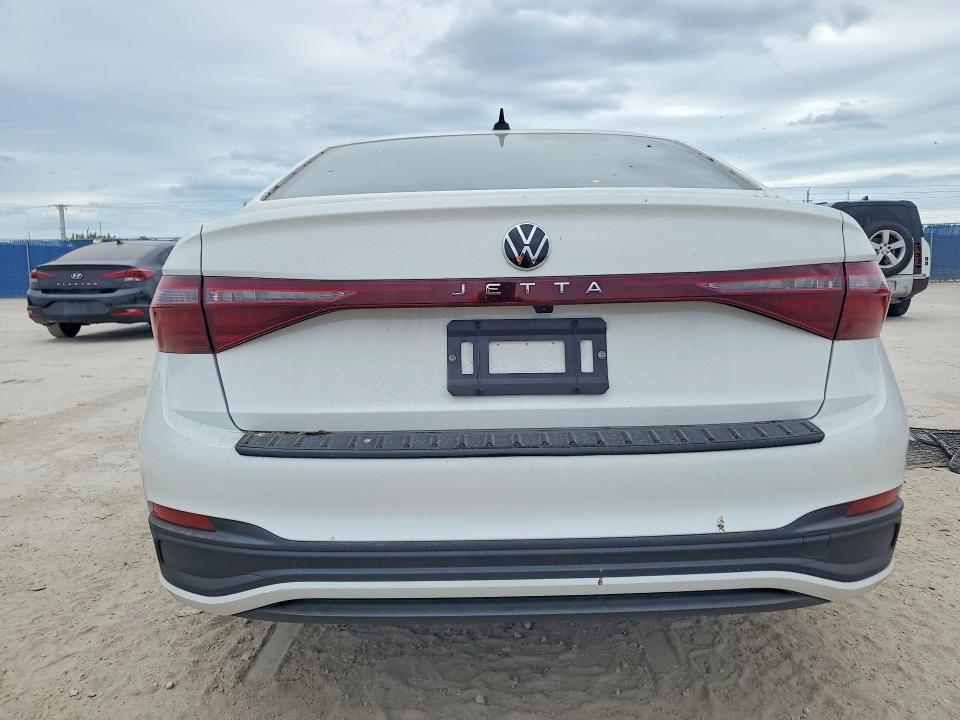 3VW5X7BU9SM102694
