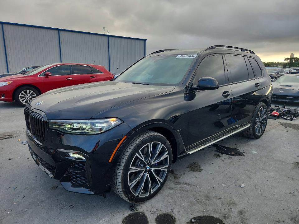2021 BMW X7 — VIN 5UXCW2C07M9G08040