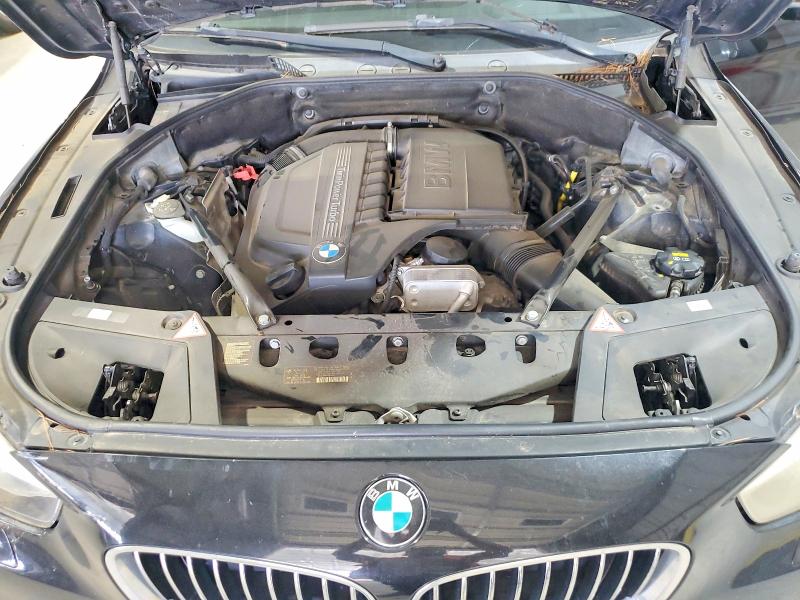 WBA5M2C55FD872041