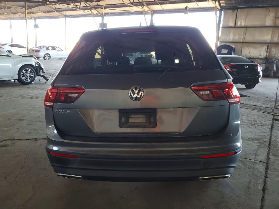 3VV1B7AX8LM150900