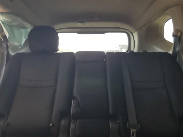 JN8AT2MT0HW380014