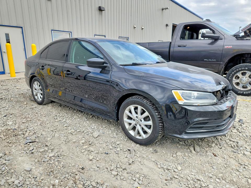 3VW267AJ5GM326520