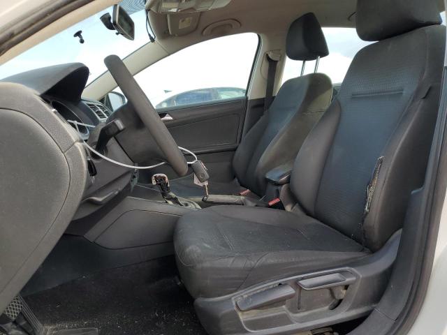 3VW267AJ9GM330134
