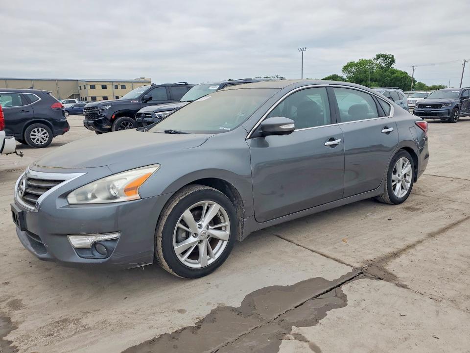 2015 NISSAN ALTIMA — VIN 1N4AL3AP1FN408632