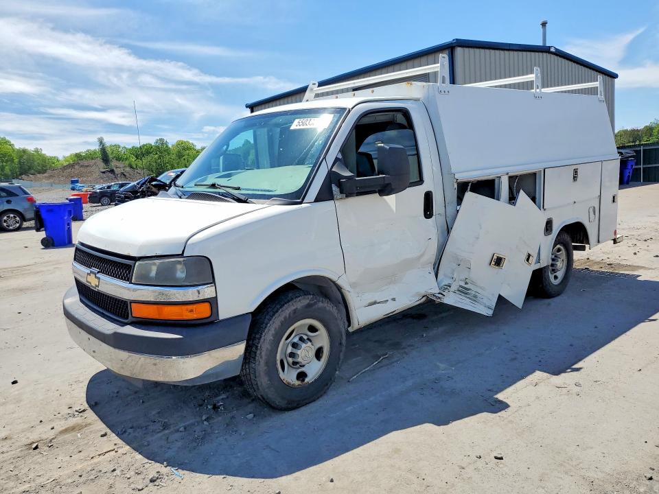 2015 CHEVROLET EXPRESS G3500 — VIN 1GB0G2CG9F1250215