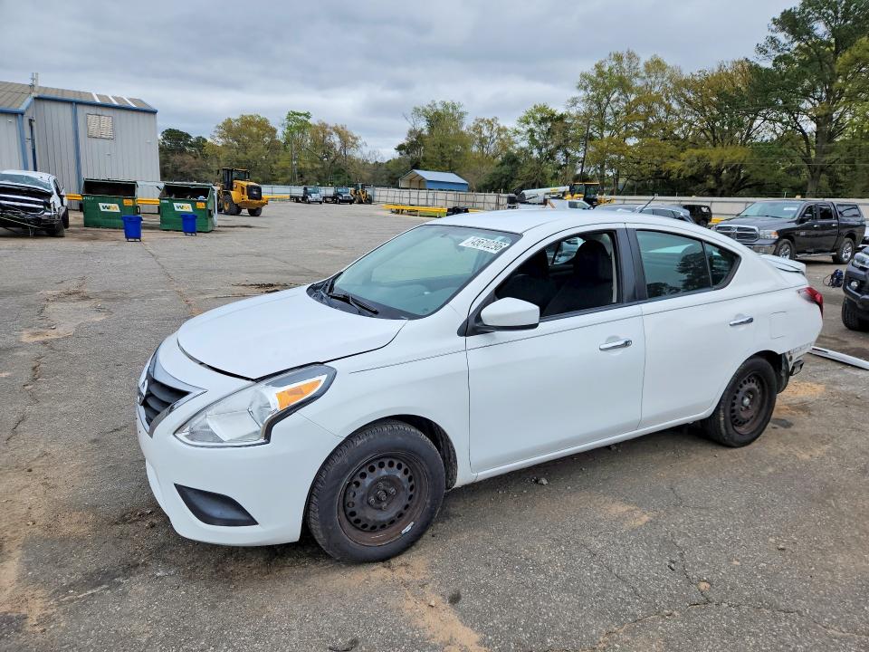 2019 NISSAN VERSA — VIN 3N1CN7AP2KL852099