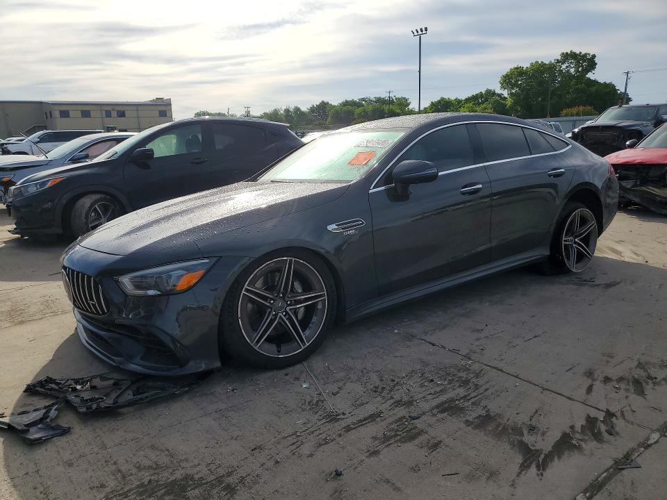 WDD7X6BB0KA004080