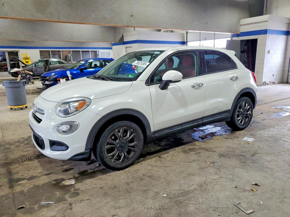 2016 FIAT 500X — VIN ZFBCFXBT0GP332810