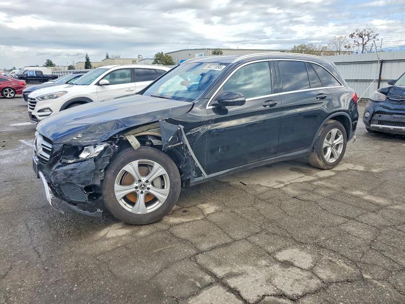 2018 MERCEDES-BENZ GLC 300 — VIN WDC0G4JB2JF453791