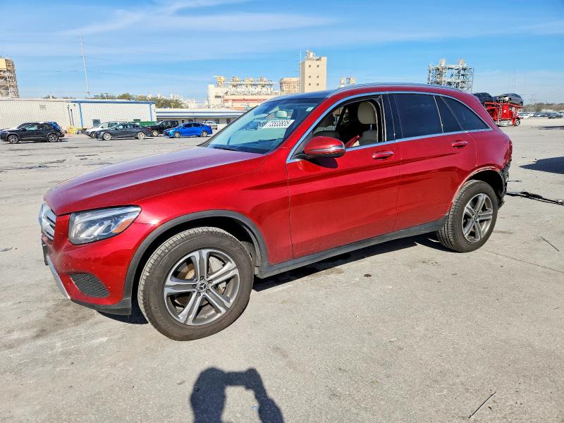 2018 MERCEDES-BENZ GLC 300 — VIN WDC0G4JB0JV110354