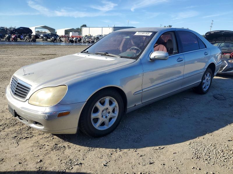 2001 MERCEDES-BENZ S 430 — VIN WDBNG70J81A135563