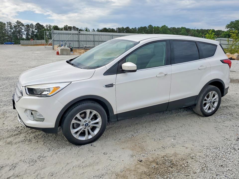 2019 FORD ESCAPE — VIN 1FMCU0GD9KUB99521