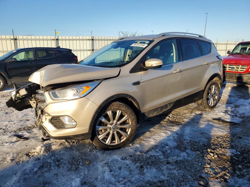 2017 FORD ESCAPE — VIN 1FMCU0JD7HUC94564