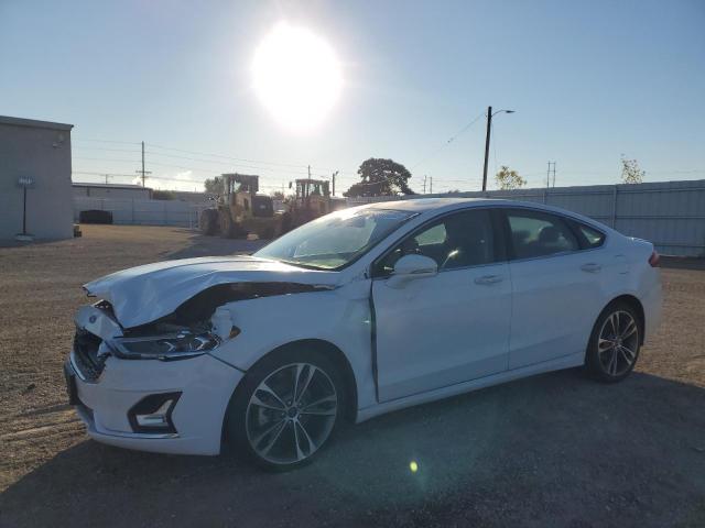 2019 FORD FUSION TITANIUM — VIN 3FA6P0D94KR124070