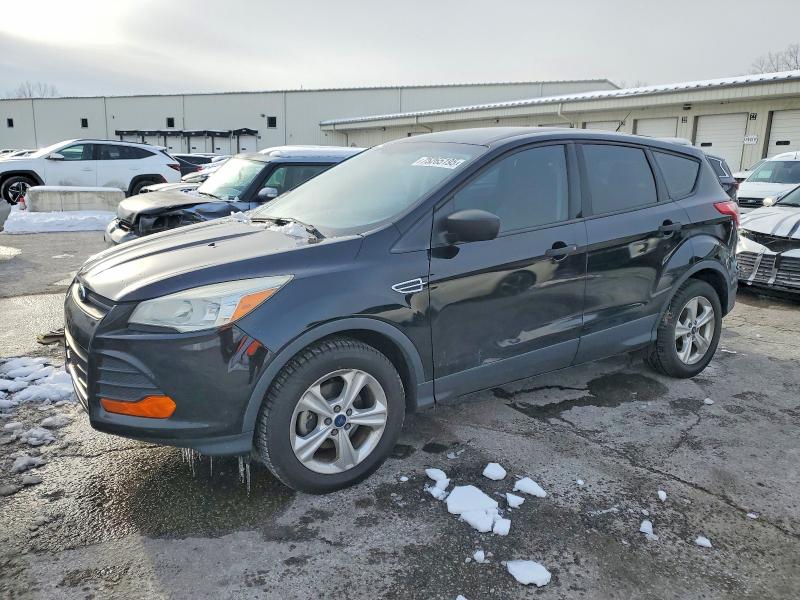 2016 FORD ESCAPE S — VIN 1FMCU0F70GUA63782