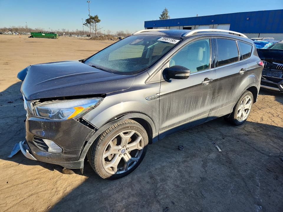 2017 FORD ESCAPE — VIN 1FMCU0J9XHUE14594