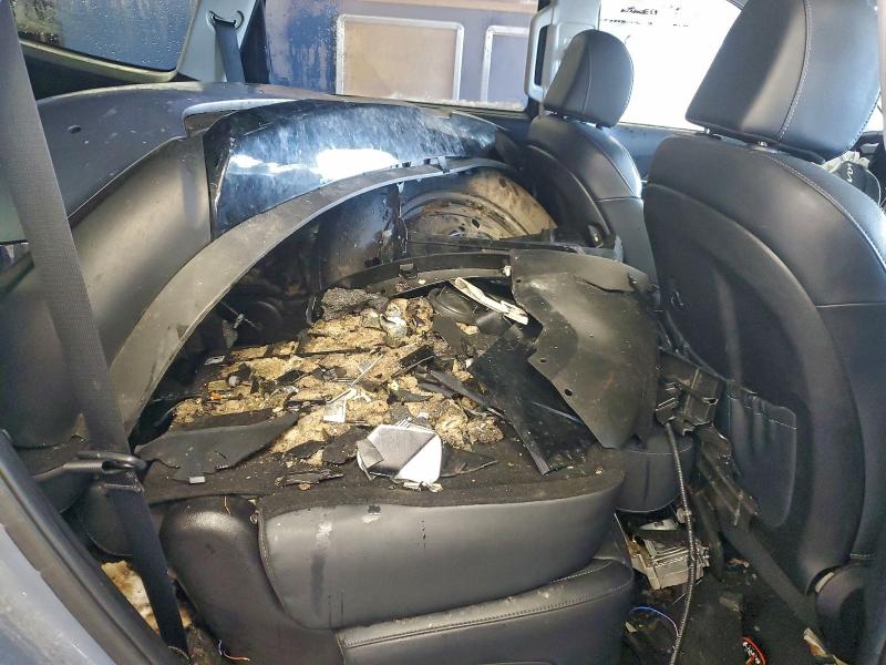 5XYP5DHC4NG302768