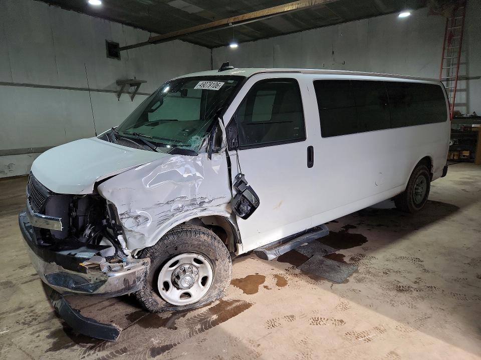 2019 CHEVROLET EXPRESS G3500 — VIN 1GAZGPFG8K1171861
